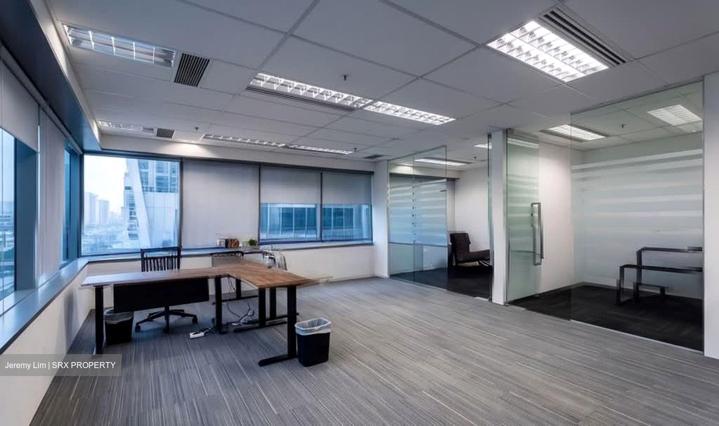 Oue Downtown (D1), Office #552725651